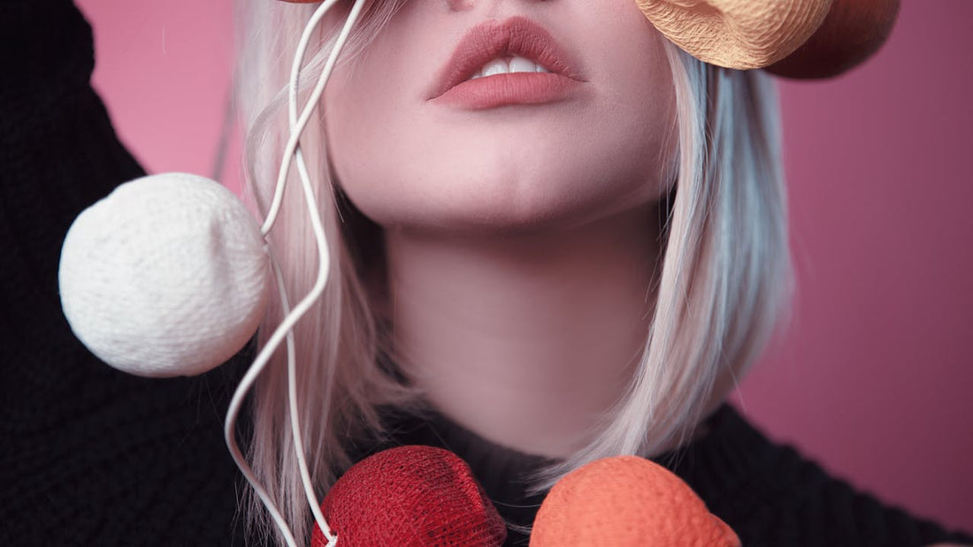 How to Find the Best Lip Balm for Winter Dryness