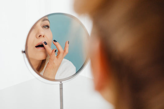 The Secret to Long-Lasting Hydration with Organic Lip Balm